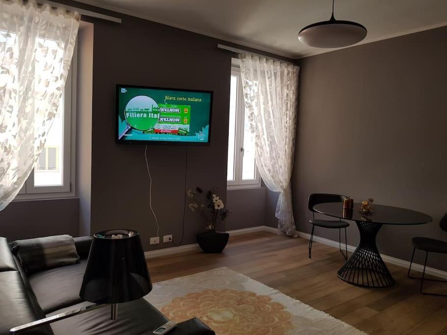 Still Und Stilvoll Im Stadtzentrum Apartment Triest Exterior foto