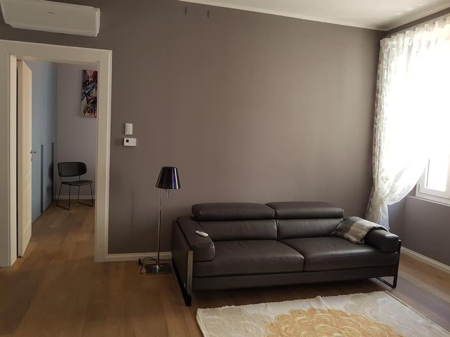 Still Und Stilvoll Im Stadtzentrum Apartment Triest Exterior foto
